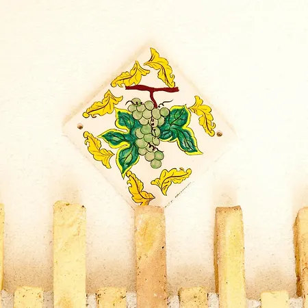 In With Pool & Olive Views * Alia